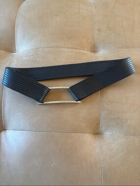 Velcro Black Ribbed Waist Belt with silver buckle